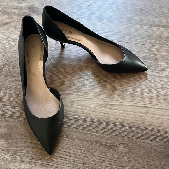 Aldo Shoes - Aldo black kitten heels. Size 8.5